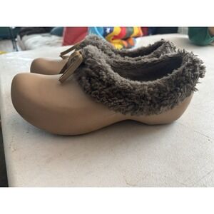 Crocs Gretel Women's Faux Fur Lined Clogs Shoes Rubber Brown Slip On Size W9